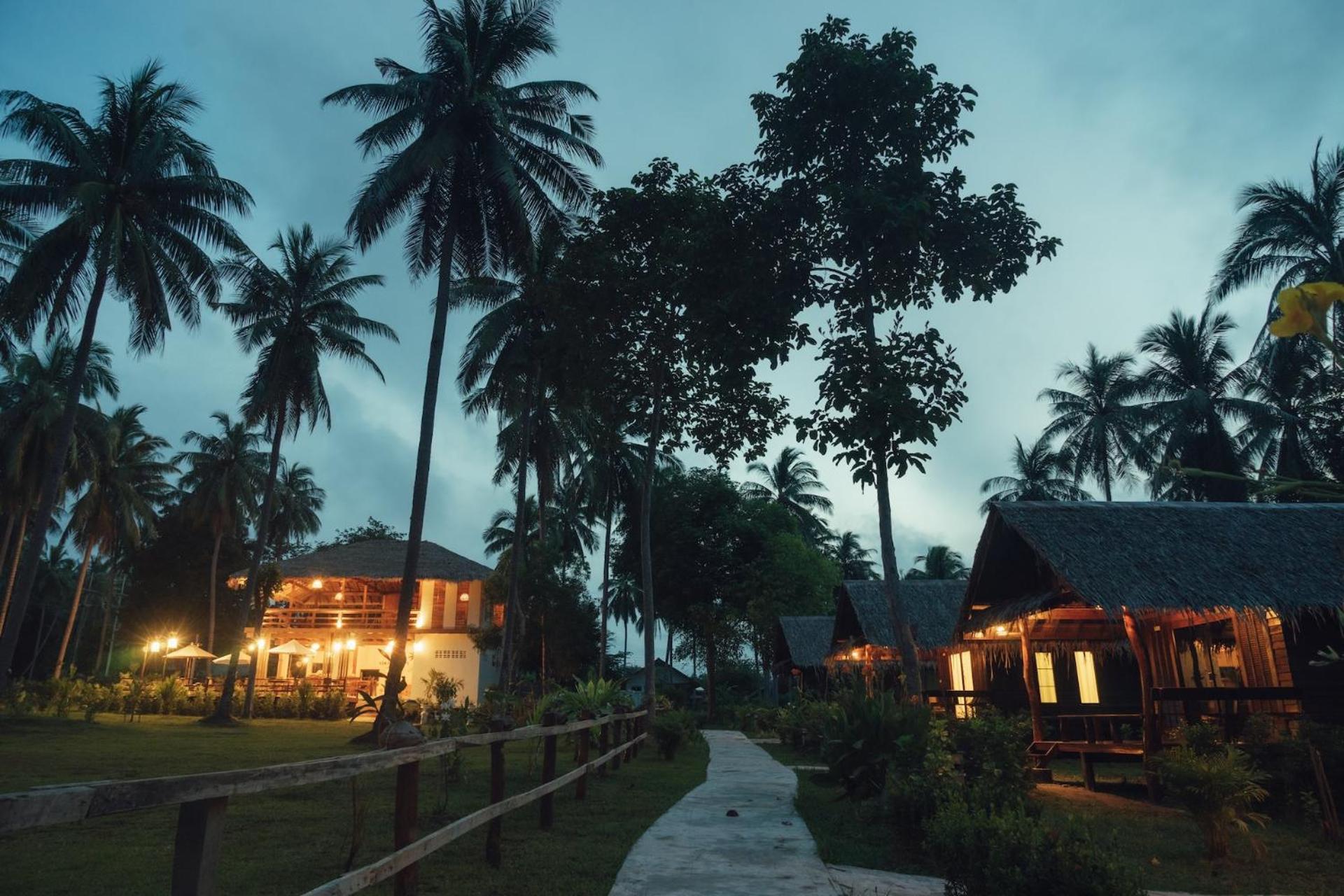 Coco Canopy Boutique Resort Koh Jum Exterior photo