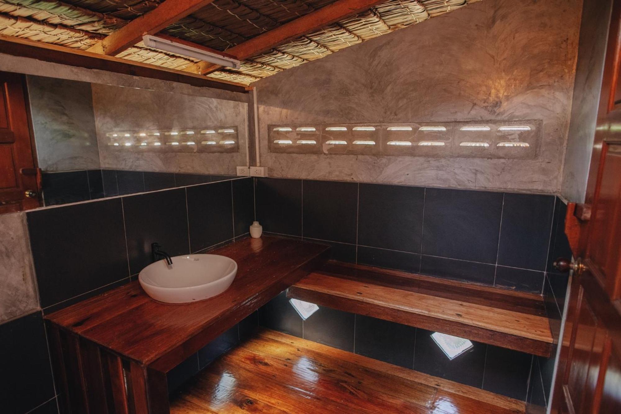 Coco Canopy Boutique Resort Koh Jum Exterior photo